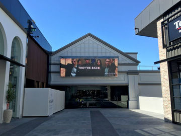 200 - 800W Outdoor Led Display Screen P6 SMD Full Color High Brightness Advertising 200 - 800W Outdoor Led Display Scree
