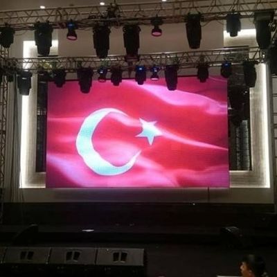 1/16 Scan Drive Duty Indoor LED Video Wall 3.9mm Pitch 1R1G1B Color Configuration