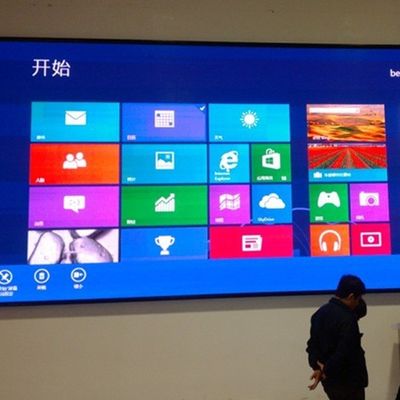 Indoor SMD P1.667 Indoor Led Display Screen 900 Nits For Shopping Centers